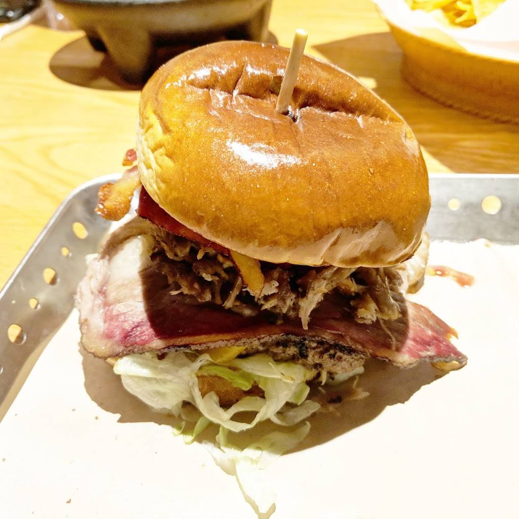 Chilis Grill & Bar | meal takeaway | 1281 E Brandon Blvd, Brandon, FL 33511, USA | 8136613640 OR +1 813-661-3640