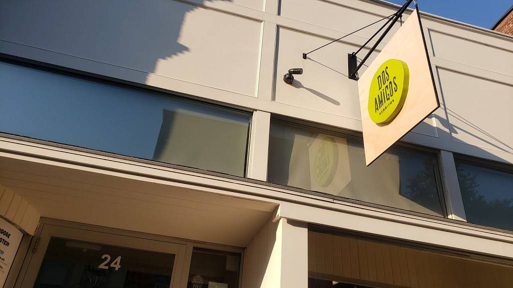 Dos Amigos Burritos | restaurant | 24 Pleasant St, Newburyport, MA 01950, USA | 9782557326 OR +1 978-255-7326