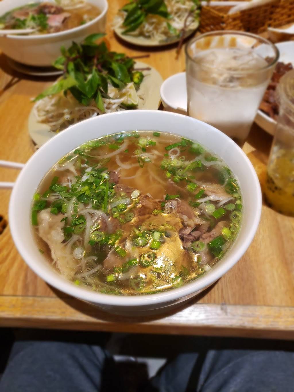 Phở Trang/OG Vietnamese | restaurant | 1121 Commerce Ave, Longview, WA 98632, USA | 3603533913 OR +1 360-353-3913