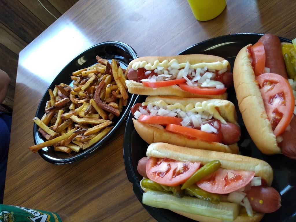 Petes Famous Hot Dogs | restaurant | 44W361 IL-64, Maple Park, IL 60151, USA | 6303655650 OR +1 630-365-5650