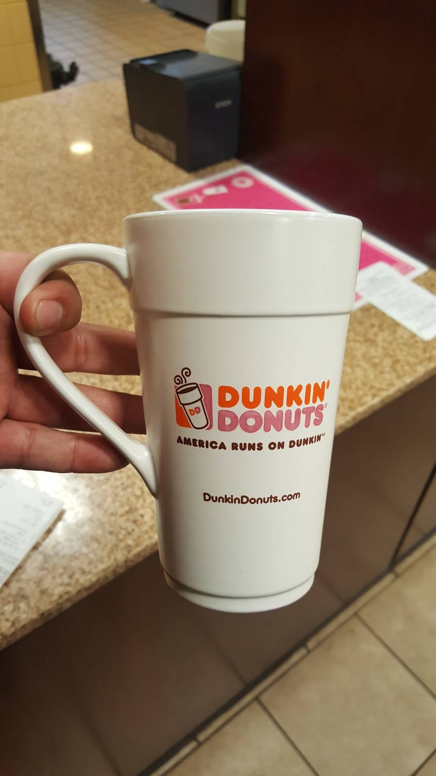 Dunkin | bakery | 1298 Blue Hills Ave, Bloomfield, CT 06002, USA | 8609045197 OR +1 860-904-5197