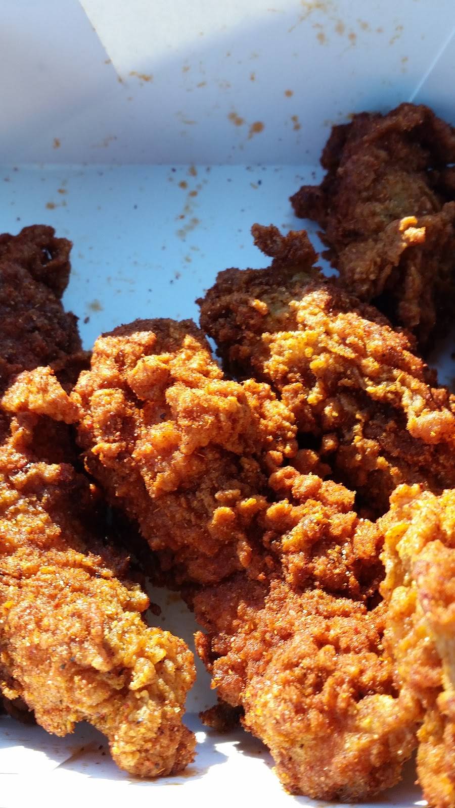 Hardees / Red Burrito | restaurant | 306 W Noble Ave, Williston, FL 32696, USA | 3525280047 OR +1 352-528-0047