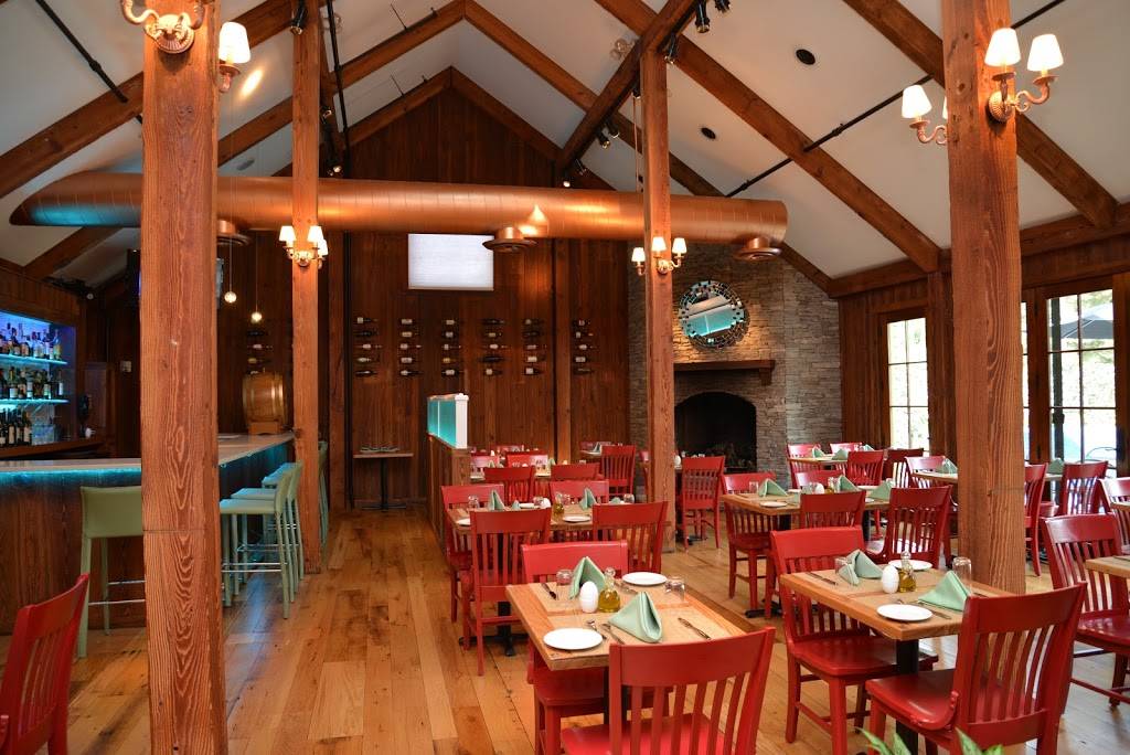 Positanos Restaurant | restaurant | 27 Powers Ct, Westport, CT 06880, USA | 2034544922 OR +1 203-454-4922