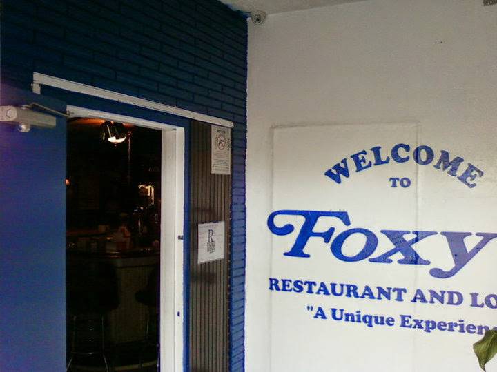 Foxys Restaurant and Lounge | restaurant | 51 N Meridian Rd, Youngstown, OH 44509, USA | 3307928000 OR +1 330-792-8000