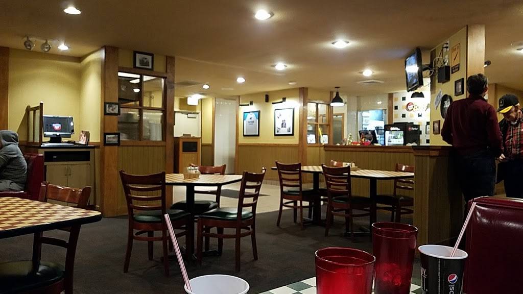 Pizza Hut | restaurant | 685 Park St, Belmont, NC 28012, USA | 7048257335 OR +1 704-825-7335