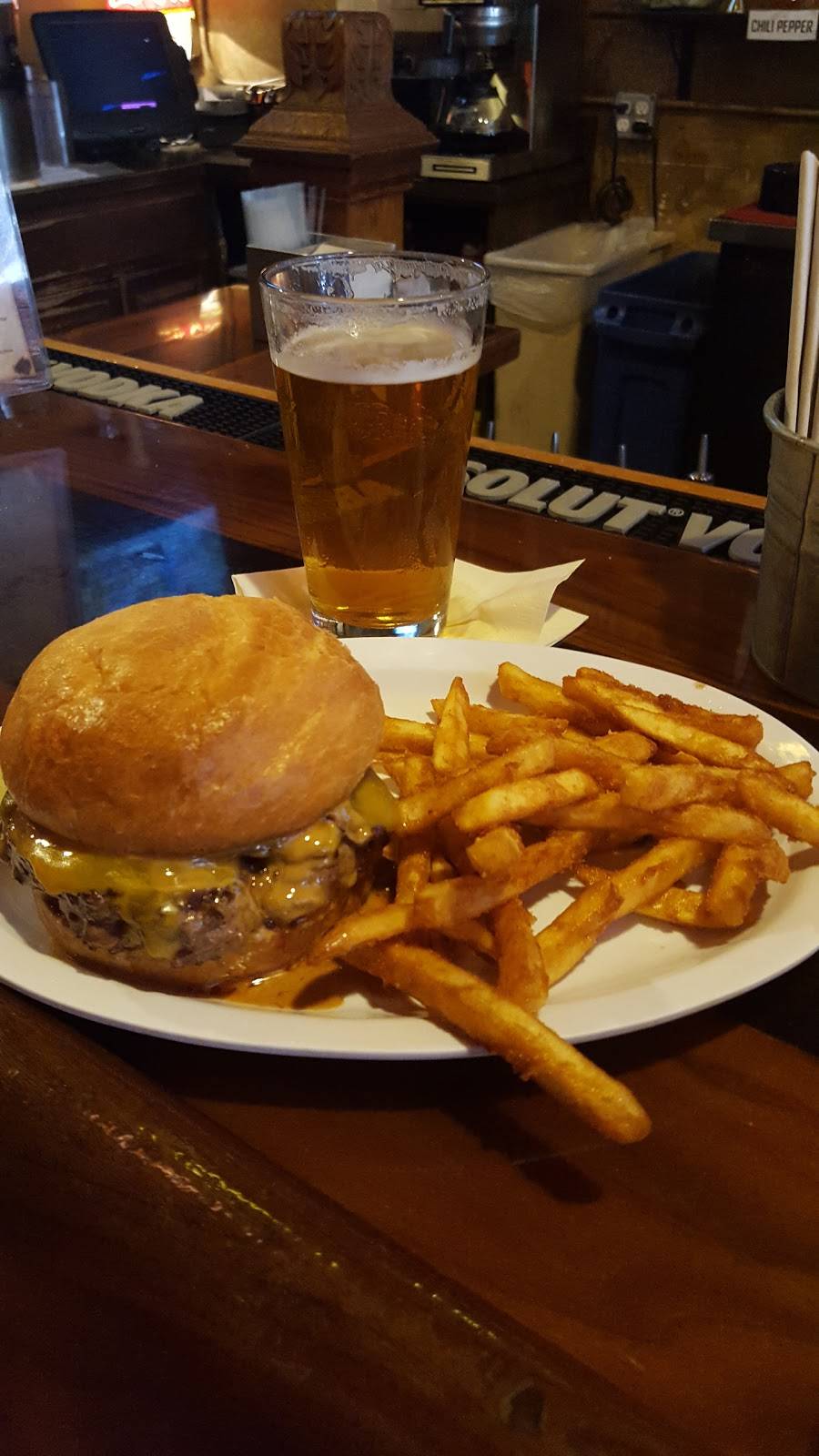 Crazy Horse Saloon and Grill | restaurant | 230 Commercial St, Nevada City, CA 95959, USA | 5302654000 OR +1 530-265-4000