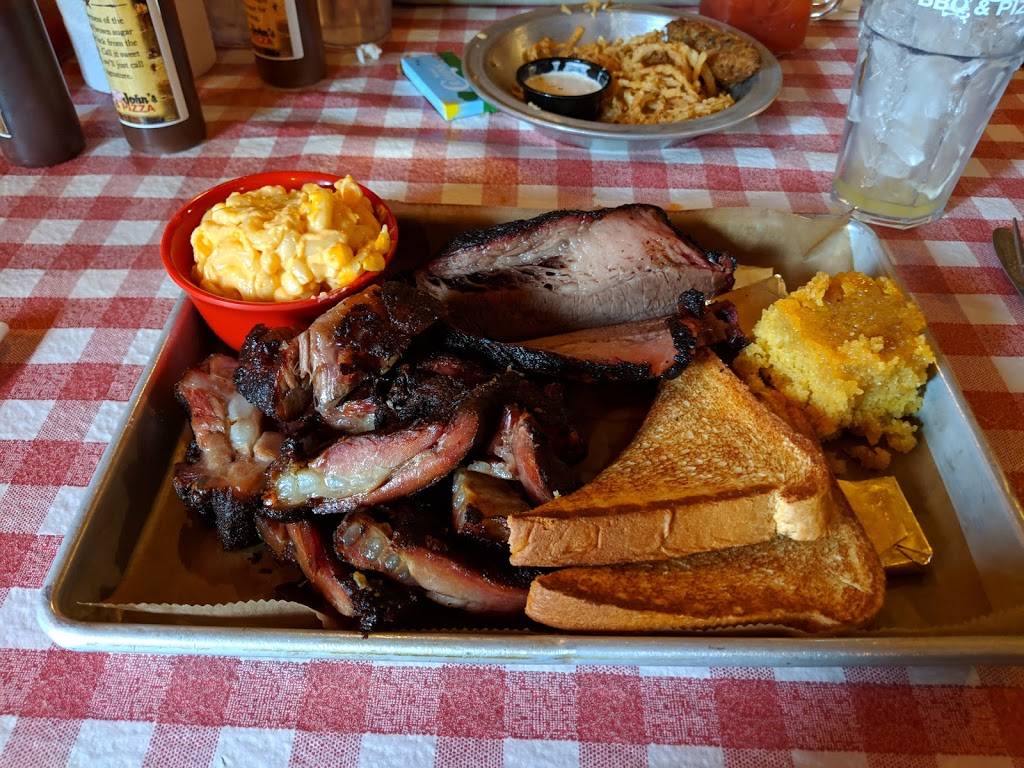 Parker Johns BBQ & Pizza - Menasha | restaurant | 124 Main St, Menasha, WI 54952, USA | 9202156568 OR +1 920-215-6568