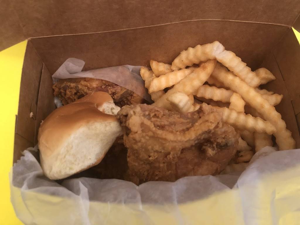 Mini Hut | restaurant | 6659 W Archer Ave, Chicago, IL 60638, USA | 7735862115 OR +1 773-586-2115