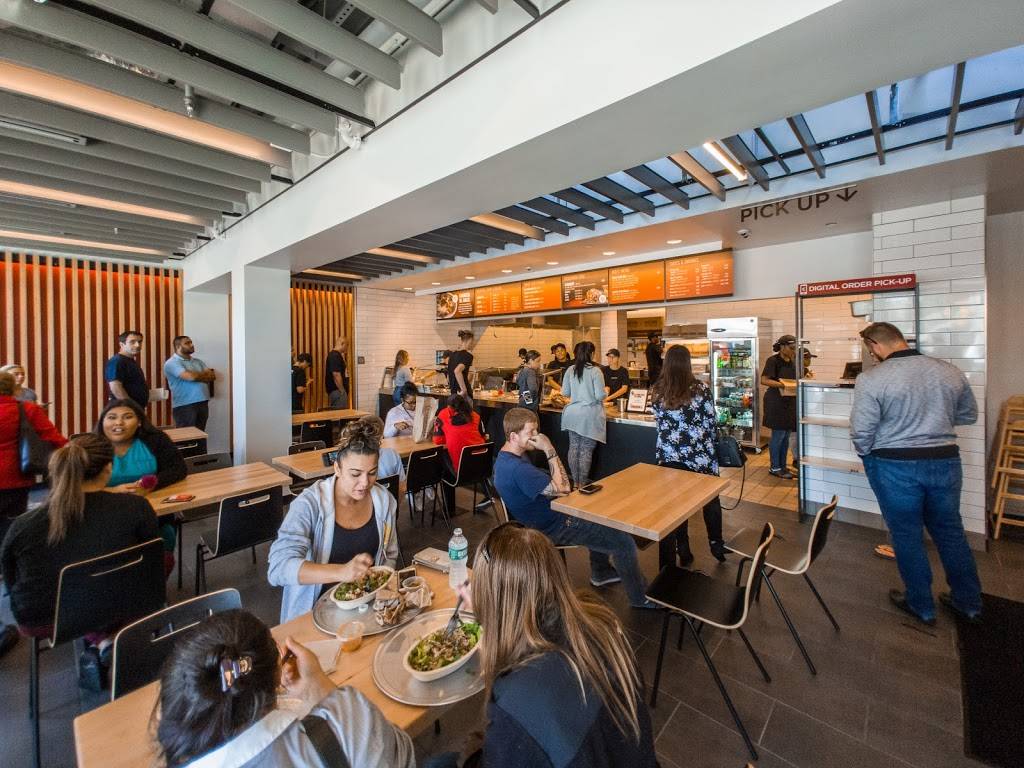 Chipotle Mexican Grill | restaurant | 16010 Cross Bay Blvd, Howard Beach, NY 11414, USA | 7187381309 OR +1 718-738-1309