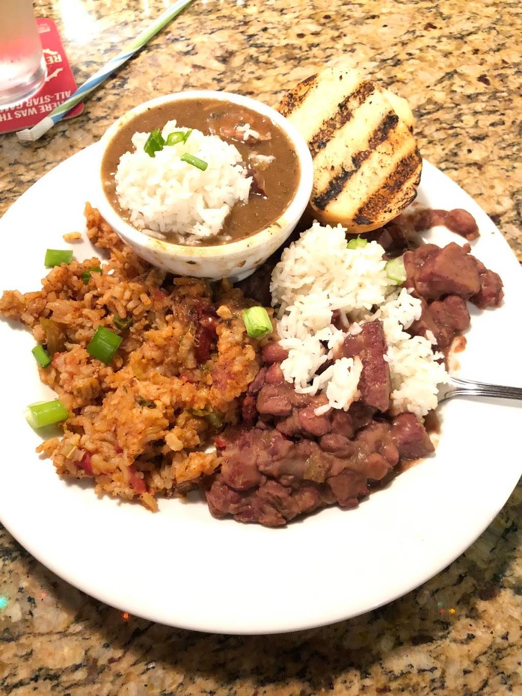 Taytros | restaurant | 331 N Creek Dr, Festus, MO 63028, USA | 6369311880 OR +1 636-931-1880