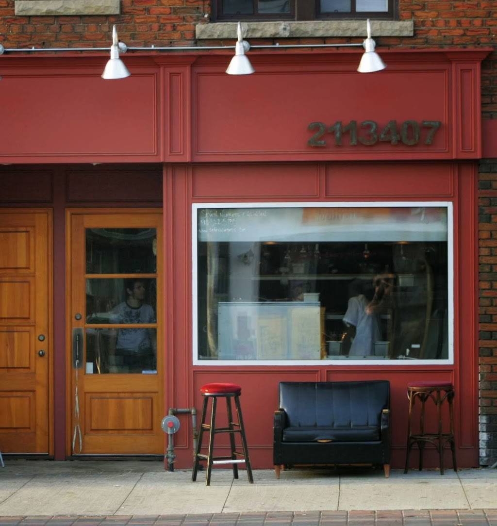 7Numbers | restaurant | 516 Eglinton Ave W, Toronto, ON M5N 1A5, Canada | 4163225183 OR +1 416-322-5183