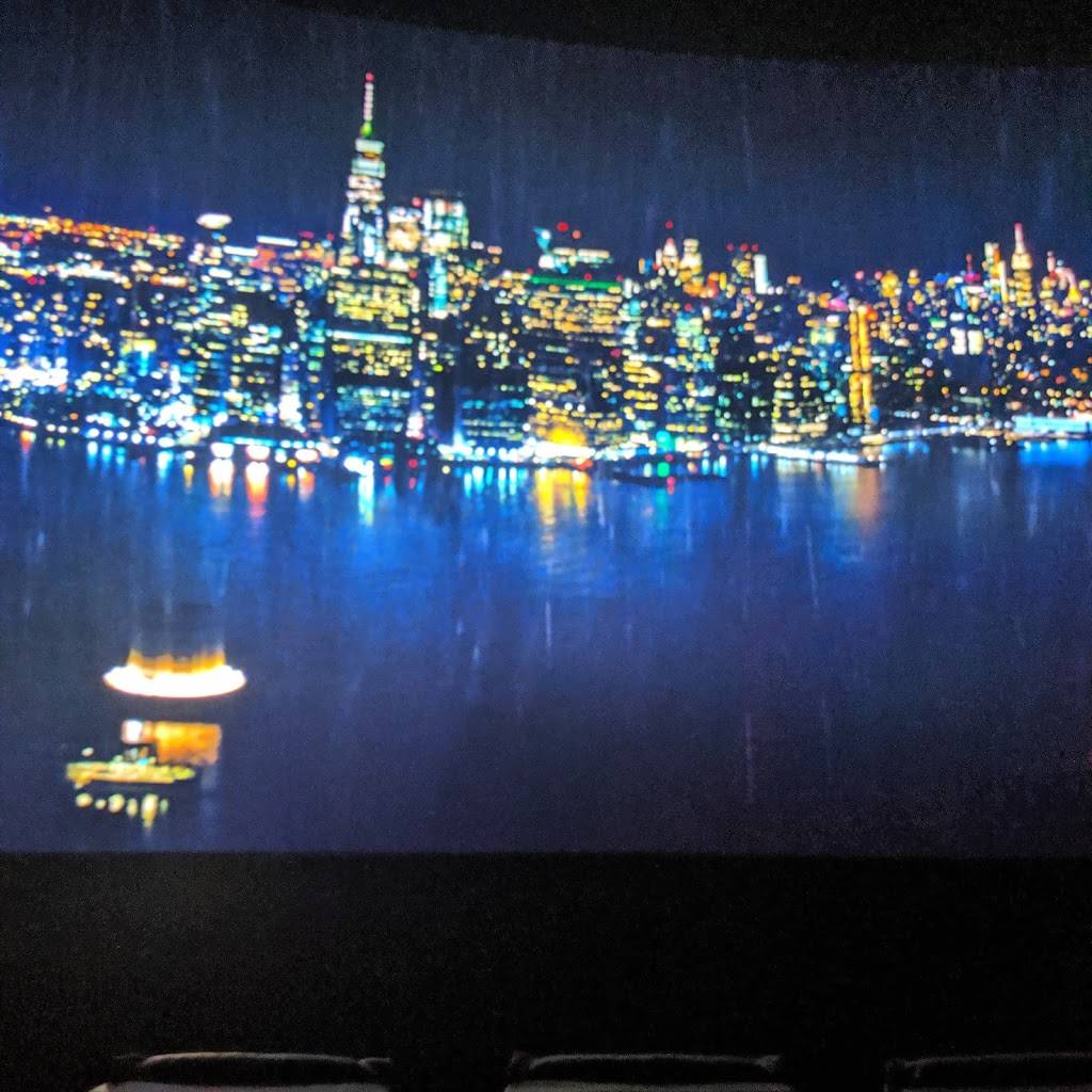 Cinemark Melrose Park | meal takeaway | 1001 W North Ave, Melrose Park, IL 60160, USA | 7083382294 OR +1 708-338-2294