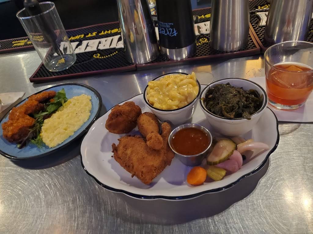 Florences Lowcountry Kitchen | restaurant | 90 Folly Rd Blvd Suite B-4, Charleston, SC 29407, USA | 8435078285 OR +1 843-507-8285