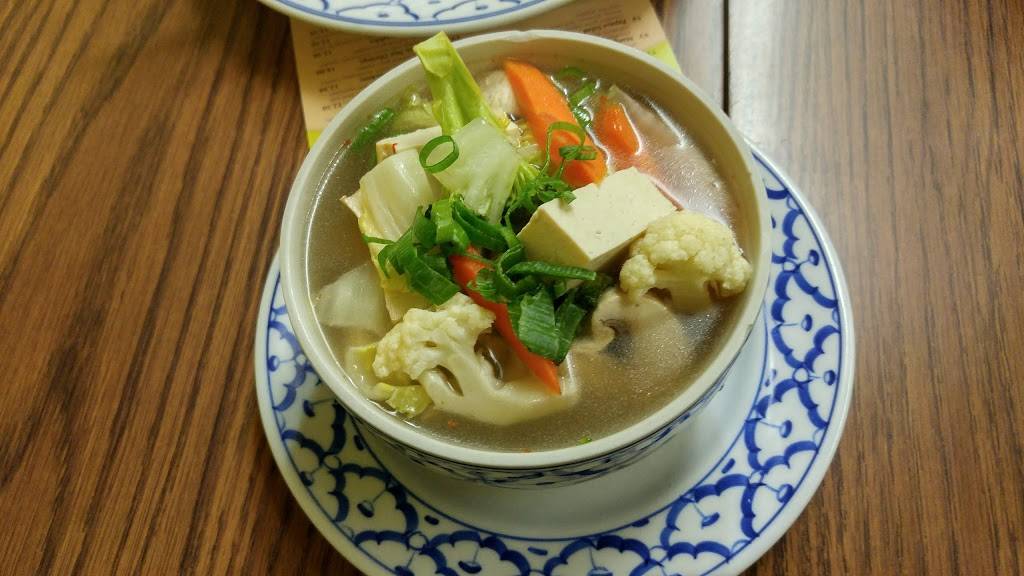 Champa Thai Food | restaurant | 193 King Edward Ave, Ottawa, ON K1N 7L4, Canada | 6133214122 OR +1 613-321-4122