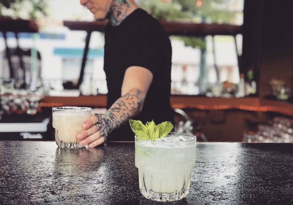 The Alibi- open for curbside pickup only | restaurant | 369 N Palm Canyon Dr, Palm Springs, CA 92262, USA | 7606561525 OR +1 760-656-1525