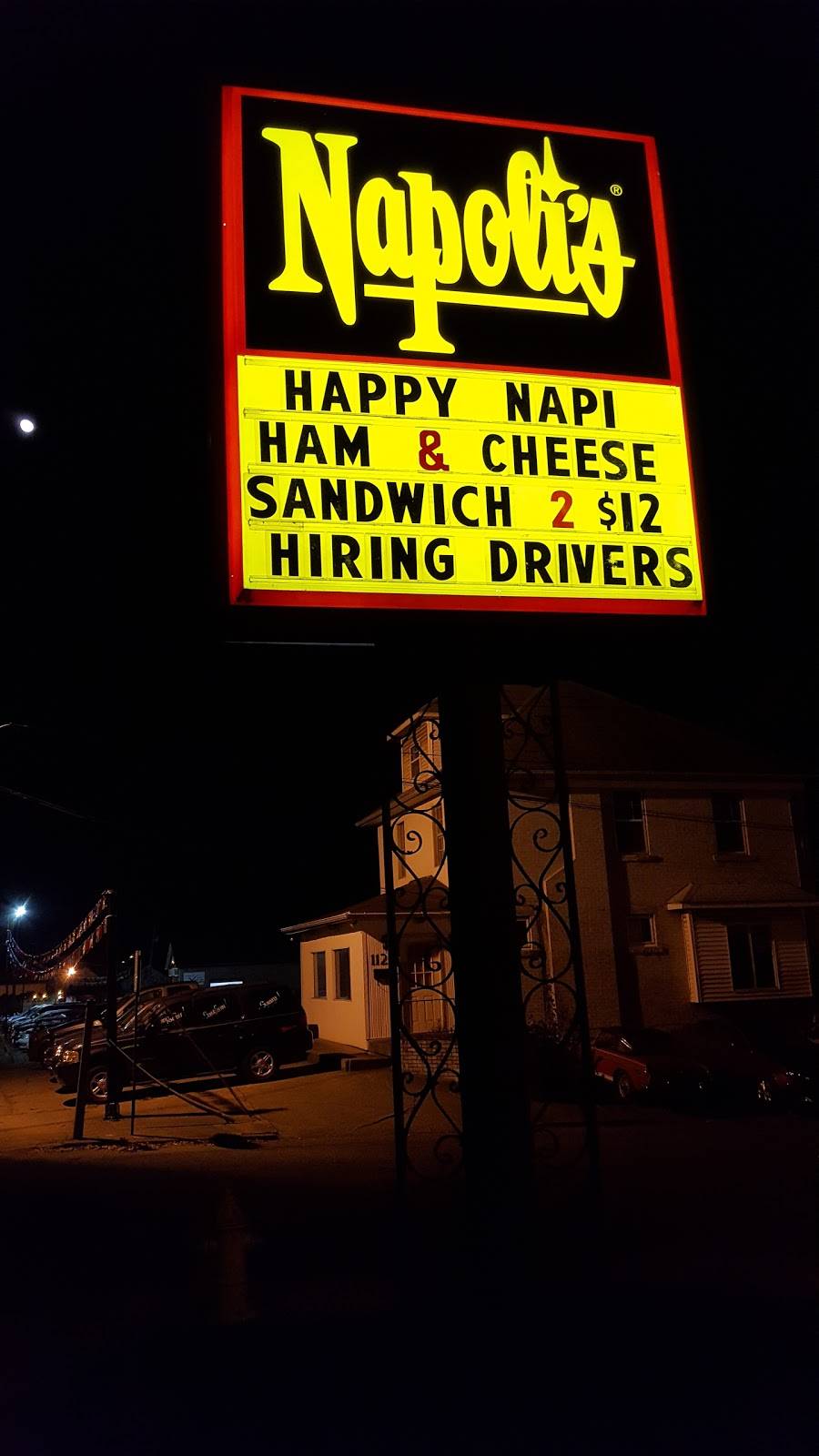 Napolis Pizza | restaurant | 1118 7th St, Parkersburg, WV 26101, USA | 3044221000 OR +1 304-422-1000