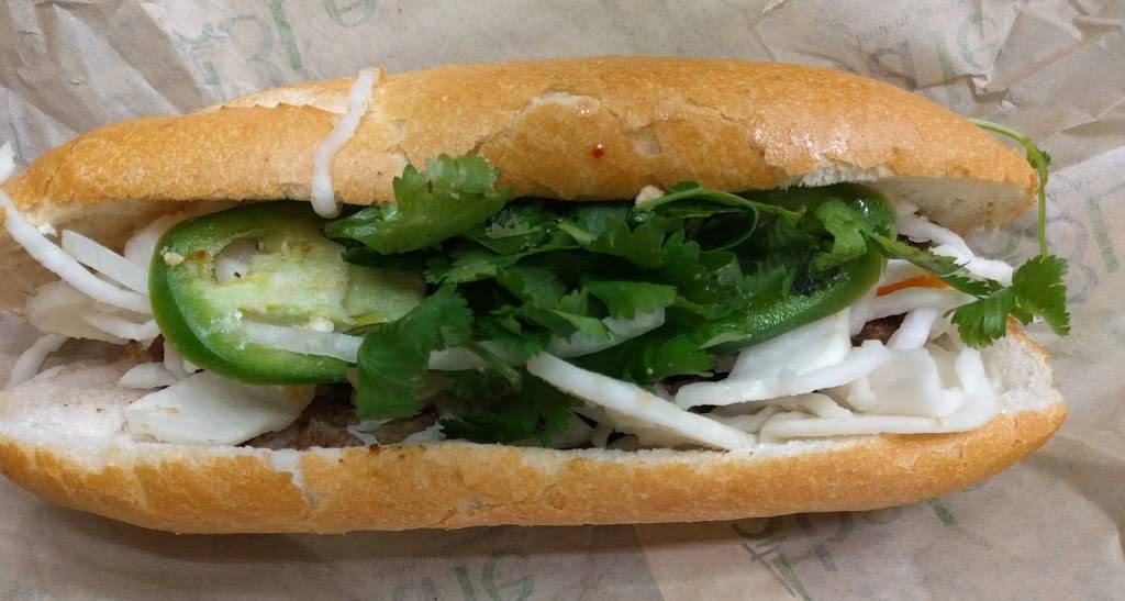 Ba Le Sandwich Shop | meal takeaway | 5014 N Broadway, Chicago, IL 60640, USA | 7735614424 OR +1 773-561-4424