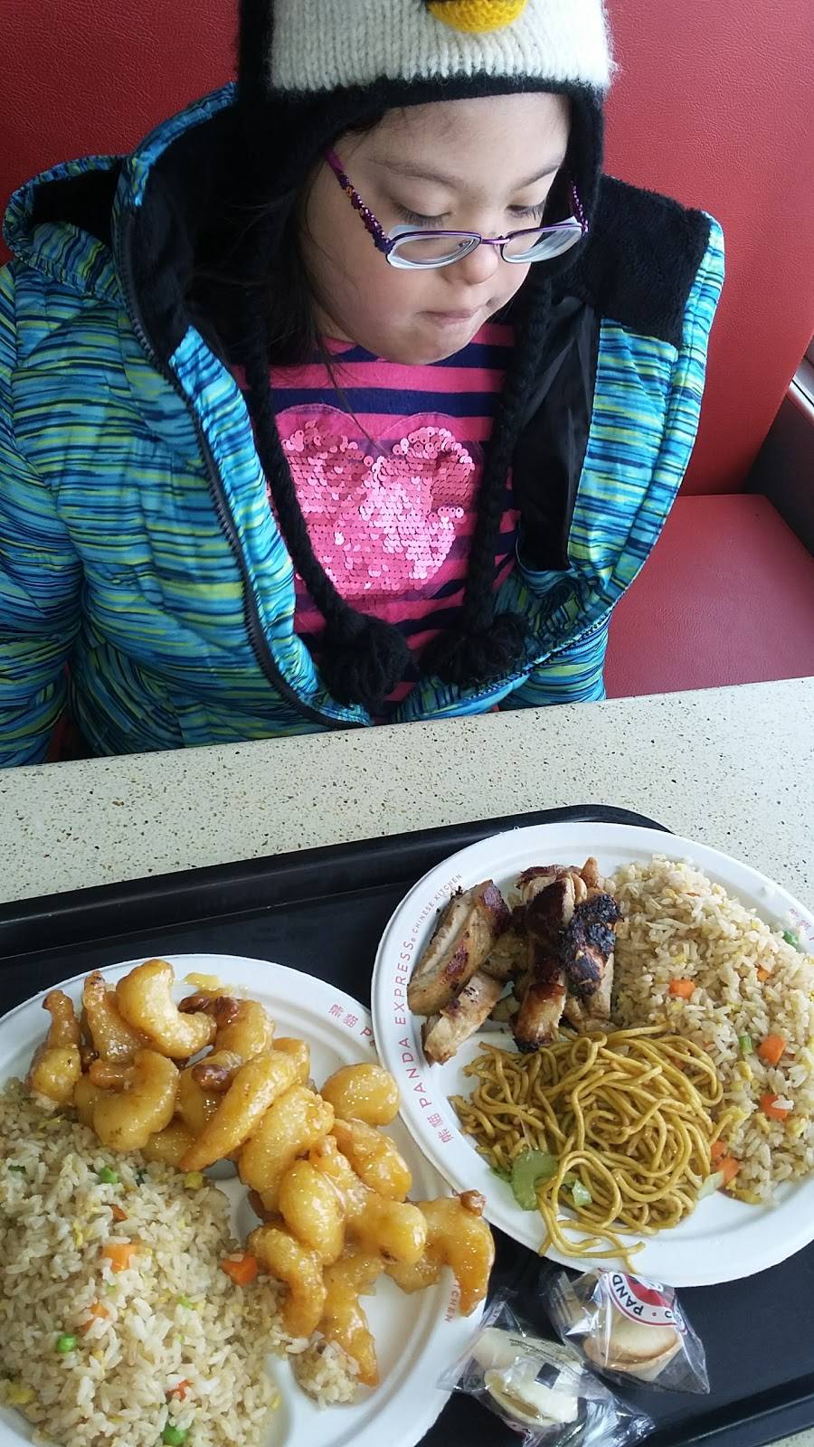 Panda Express | restaurant | 1810 Madison Ave, Mankato, MN 56001, USA | 5073882308 OR +1 507-388-2308