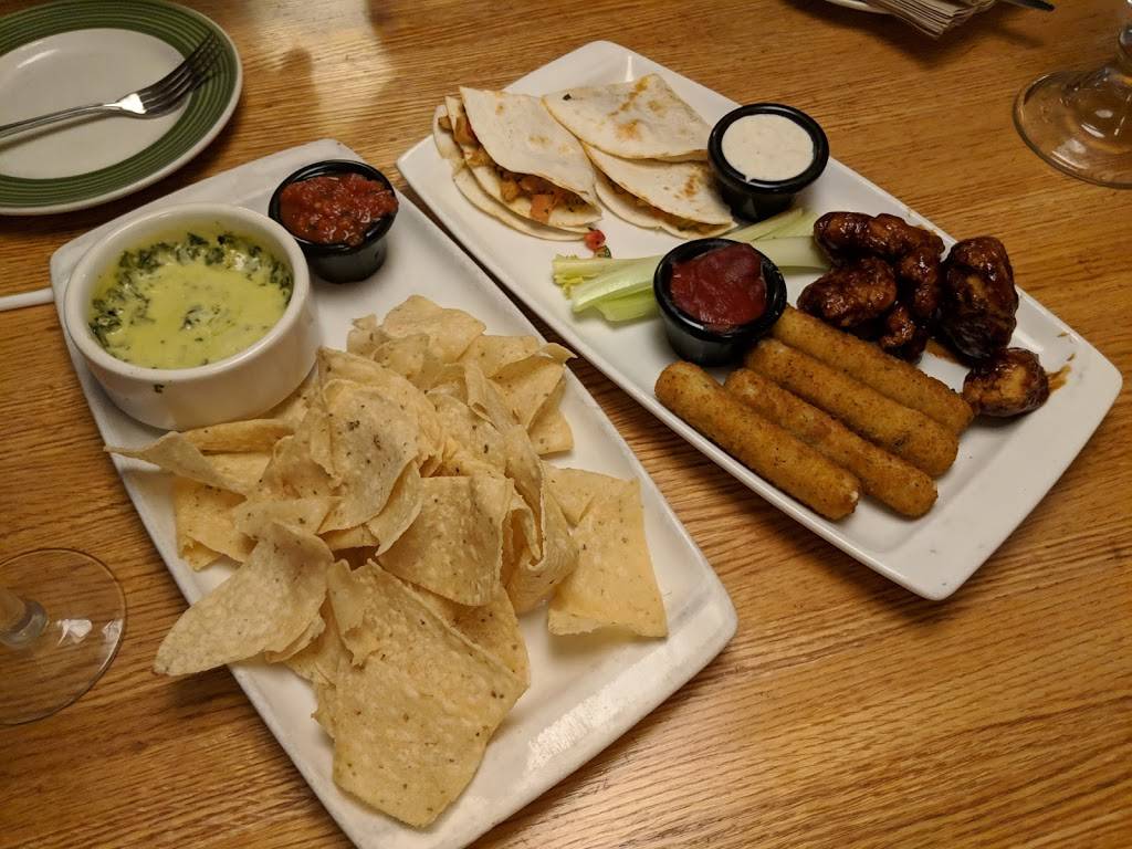 Applebees Grill + Bar | restaurant | 2180 E Baseline Rd, Phoenix, AZ 85042, USA | 6023235680 OR +1 602-323-5680