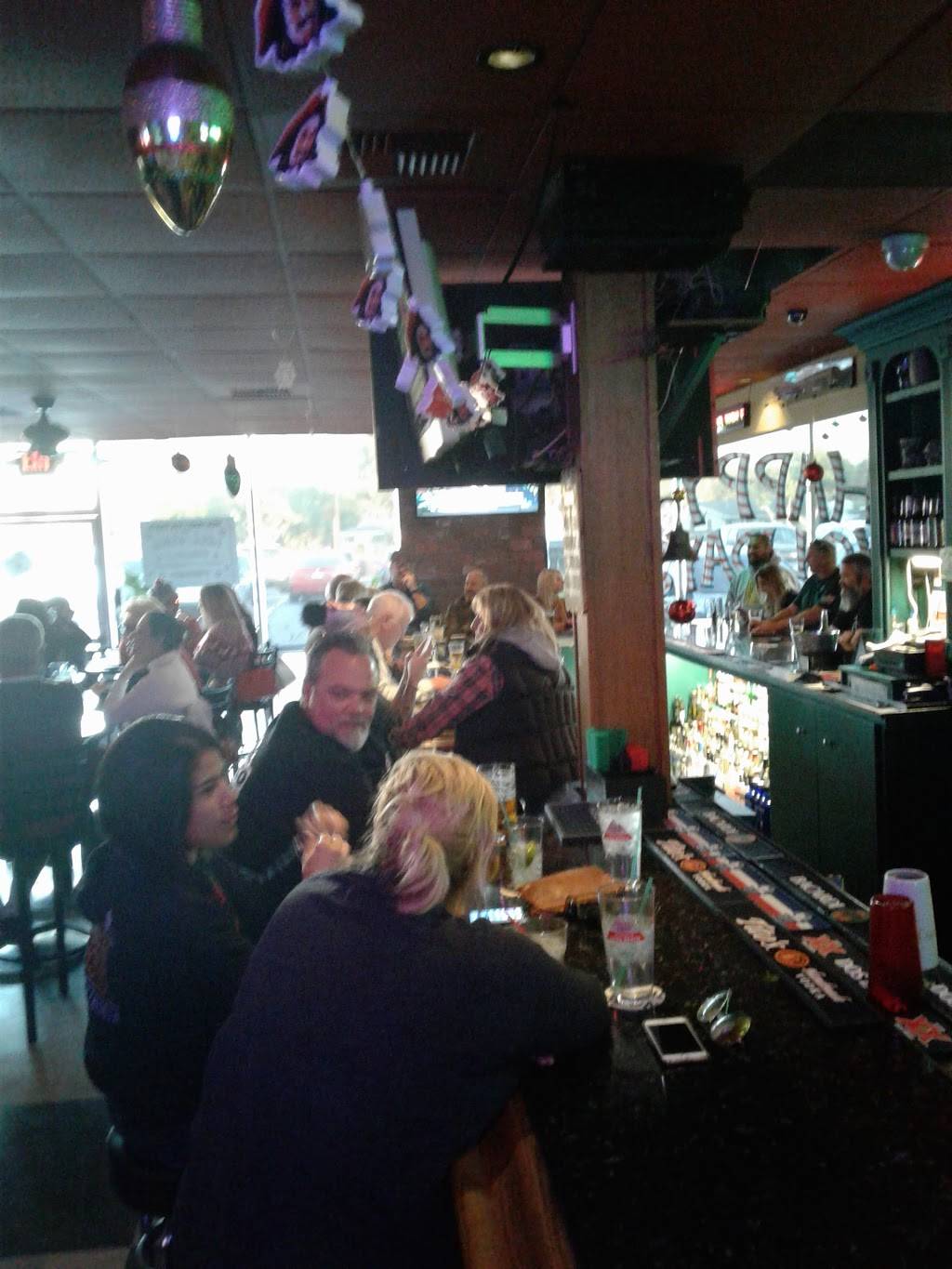 Dempseys Sports Bar & Grill | restaurant | 3583 N Los Coyotes Diagonal, Long Beach, CA 90808, USA | 5624210111 OR +1 562-421-0111