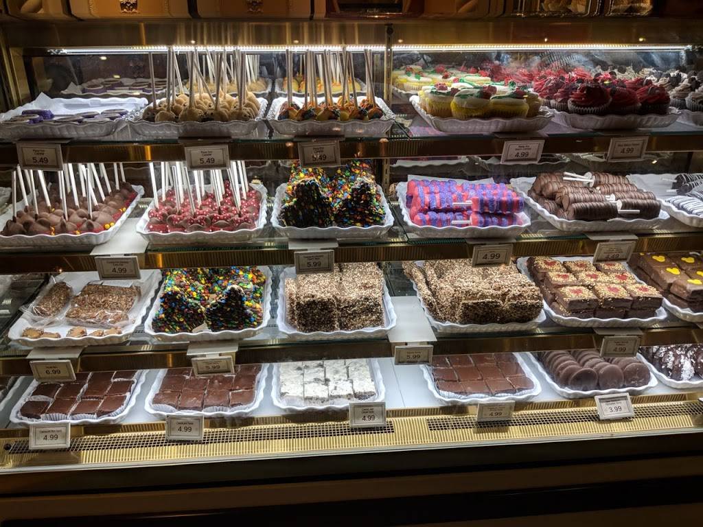 Gibson Girl Ice Cream Parlor | restaurant | Disneyland Park, Anaheim, CA 92802, USA | 7147813463 OR +1 714-781-3463