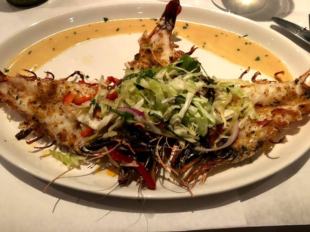 Johnnies Hideaway | restaurant | 12551 FL-535, Orlando, FL 32836, USA | 4078271111 OR +1 407-827-1111