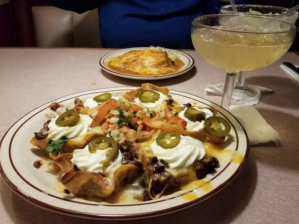 La Capilla Mexican Restaurant | restaurant | 807 Adams Ave, Huntington Beach, CA 92648, USA | 7143740342 OR +1 714-374-0342