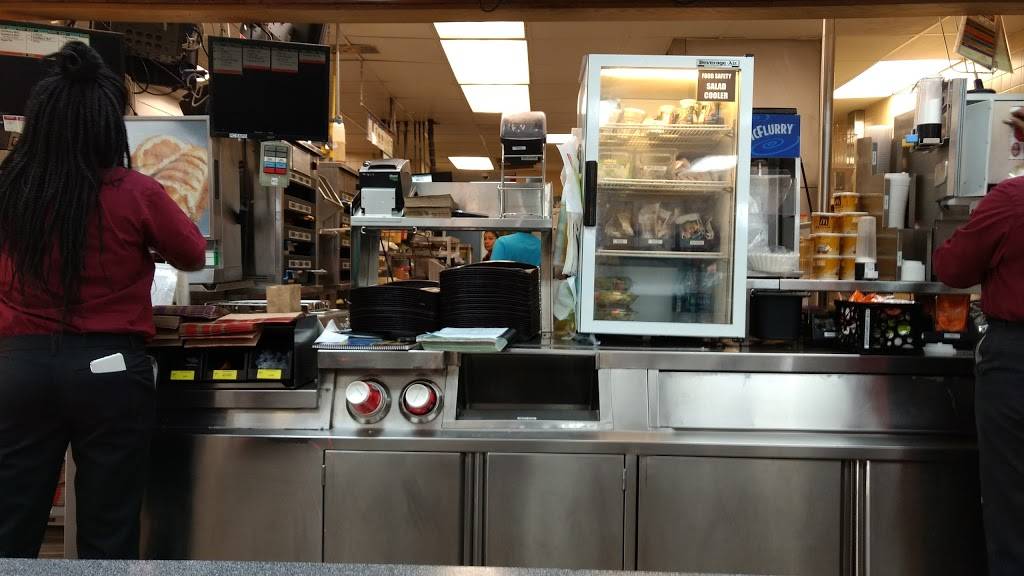 McDonalds | cafe | 1325 Ridgeway Rd, Memphis, TN 38119, USA | 9017679225 OR +1 901-767-9225