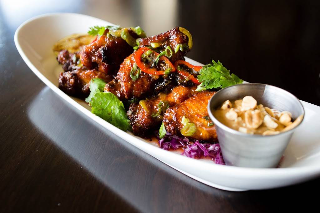 Blackmoor Bar and Kitchen | restaurant | 1 Chelsea St, Charlestown, MA 02129, USA | 6175808166 OR +1 617-580-8166