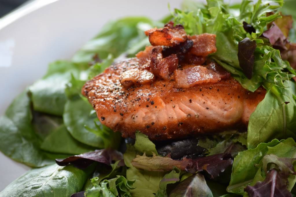 Owens Bistro | restaurant | 5210 D St, Chino, CA 91710, USA | 9096280452 OR +1 909-628-0452