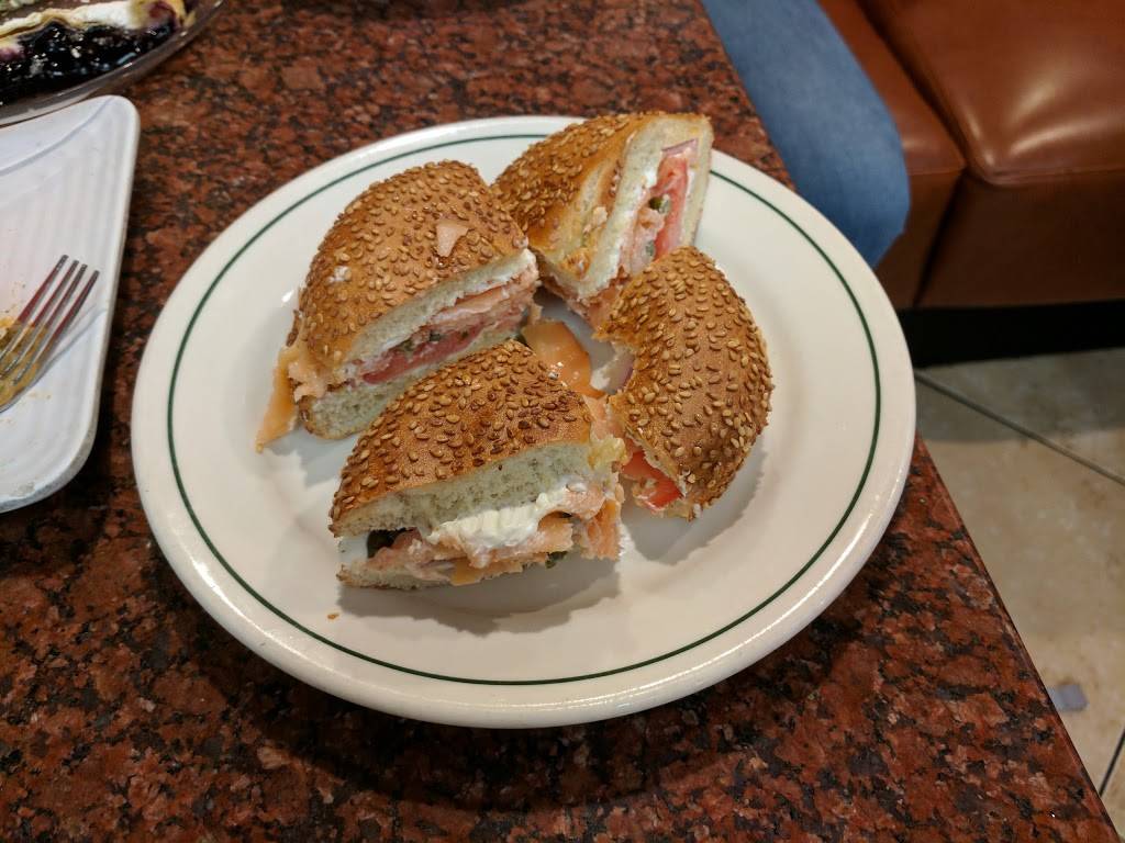 Sausalito Bakery & Cafe | bakery | 571 Bridgeway, Sausalito, CA 94965, USA | 4153319552 OR +1 415-331-9552