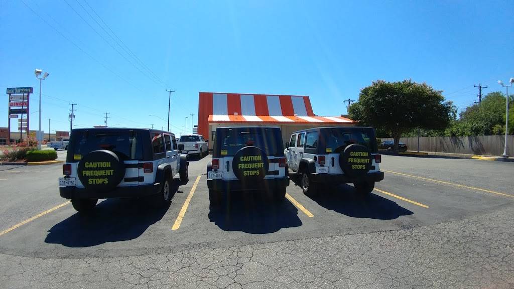 Whataburger | restaurant | 8756 Grissom Rd, San Antonio, TX 78251, USA | 2106804463 OR +1 210-680-4463