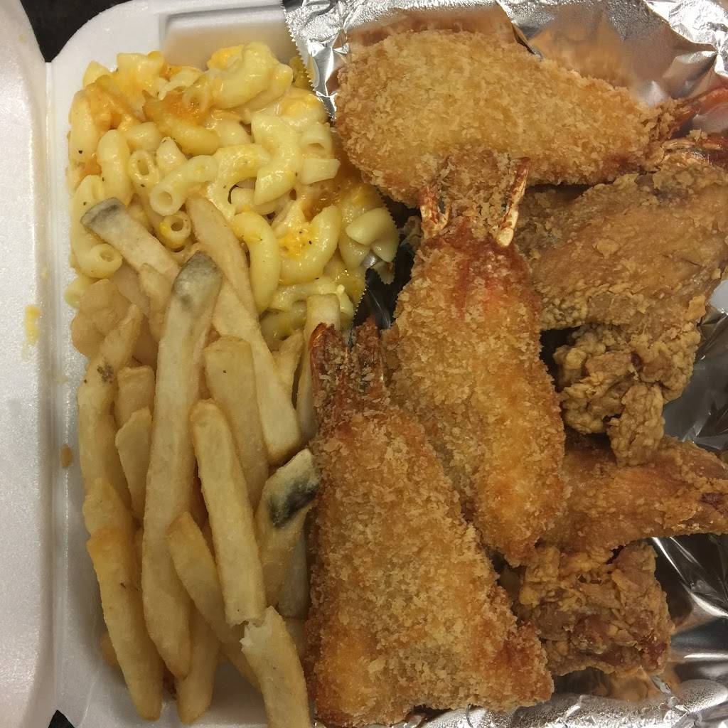 Soul Boat | restaurant | 400 John F Kennedy Way, Willingboro, NJ 08046, USA | 6098718388 OR +1 609-871-8388