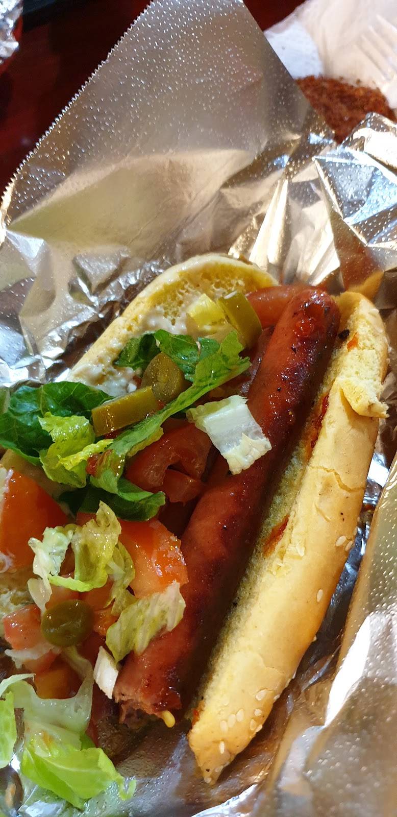 Yogi Dog | restaurant | 6771 Hollywood Blvd, Los Angeles, CA 90028, USA | 3234663465 OR +1 323-466-3465