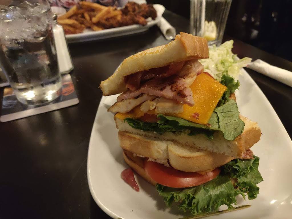 Charles Dickens Pub | restaurant | 505 Dundas St, Woodstock, ON N4S 1C4, Canada | 5194212218 OR +1 519-421-2218