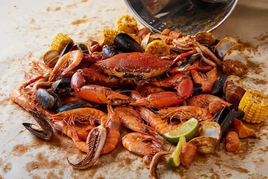 Cajun Crackn Concord | restaurant | 1975 Diamond Blvd E361, Concord, CA 94520, USA | 9254088555 OR +1 925-408-8555