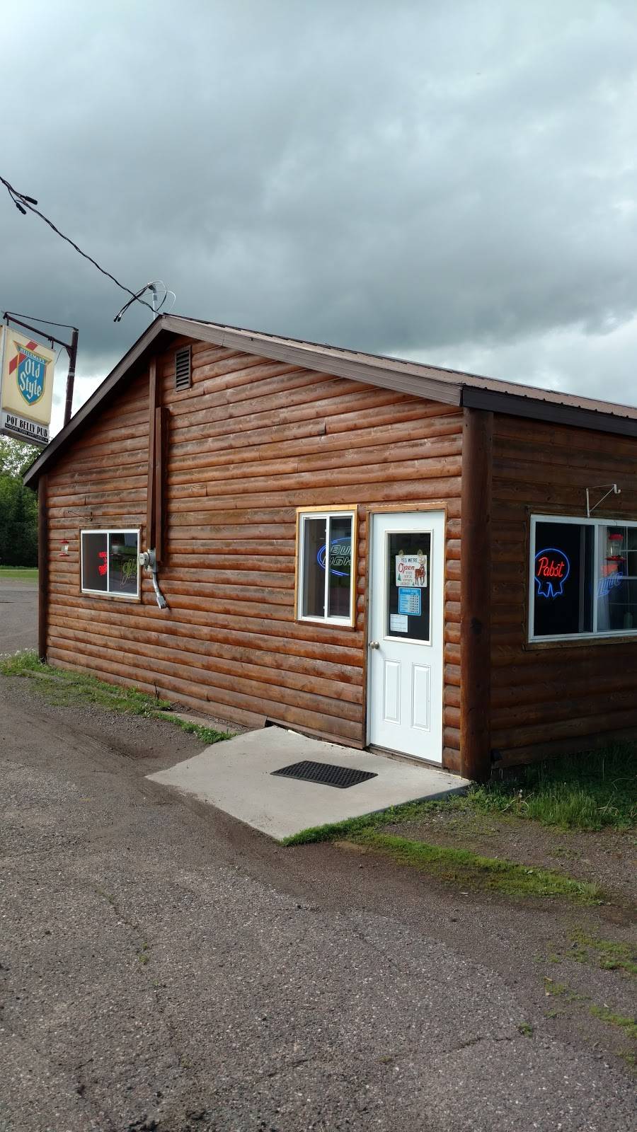 Pot Belly Pub & Grill | restaurant | W5542 South St, Medford, WI 54451, USA | 7157483006 OR +1 715-748-3006