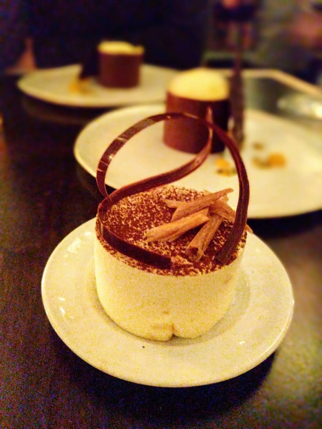 Gwen | restaurant | 6600 Sunset Blvd, Los Angeles, CA 90028, USA | 3239467500 OR +1 323-946-7500