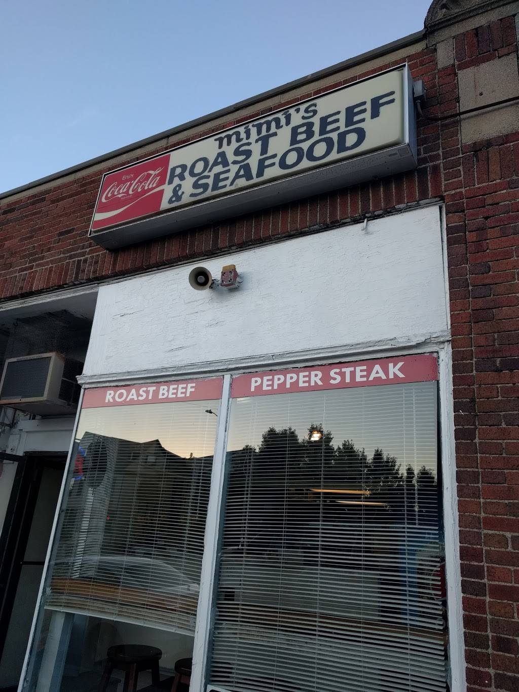 Mimis Roast Beef & Seafood | restaurant | 447 Main St, Watertown, MA 02472, USA | 6179230255 OR +1 617-923-0255