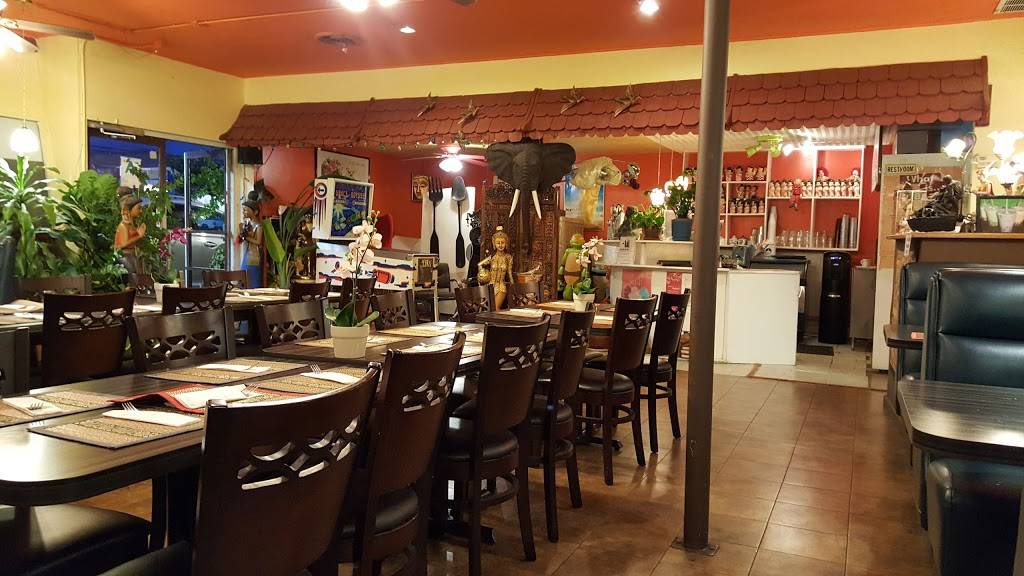 Rosie Thai Cuisine | restaurant | 20560 E Arrow Hwy, Covina, CA 91724, USA | 6263317679 OR +1 626-331-7679