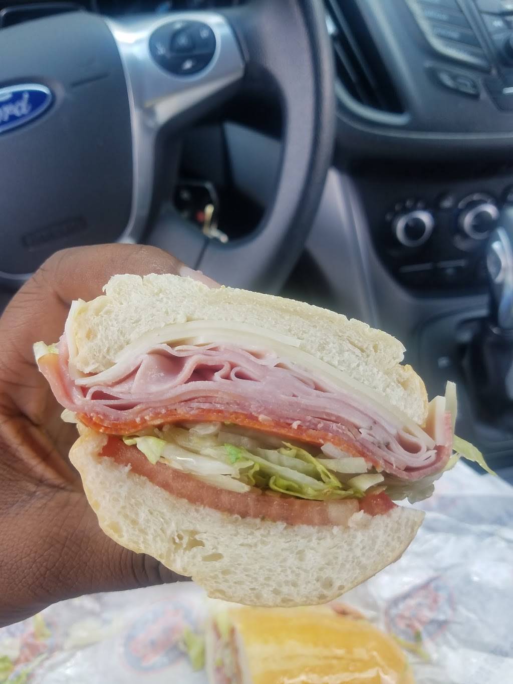 Jersey Mikes Subs | meal takeaway | 479 Washington St, Quincy, MA 02169, USA | 6179344777 OR +1 617-934-4777