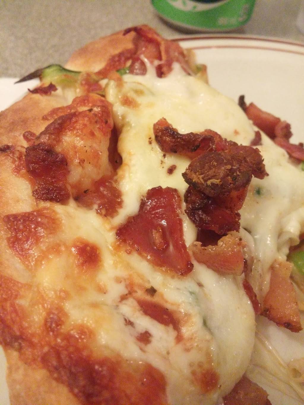 Restaurant Centrale Pizzeria | restaurant | 7610 Rue Centrale, LaSalle, QC H8P 1K9, Canada | 5143637444 OR +1 514-363-7444