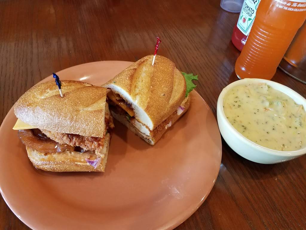 Lolas Chicken Shack | restaurant | 1417 Park St, Alameda, CA 94501, USA | 5105214488 OR +1 510-521-4488