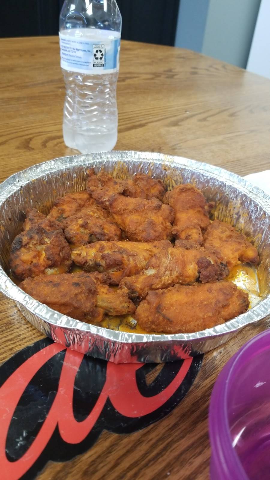 Tanos Pizza | meal delivery | 435 N Shoop Ave, Wauseon, OH 43567, USA | 4193355599 OR +1 419-335-5599