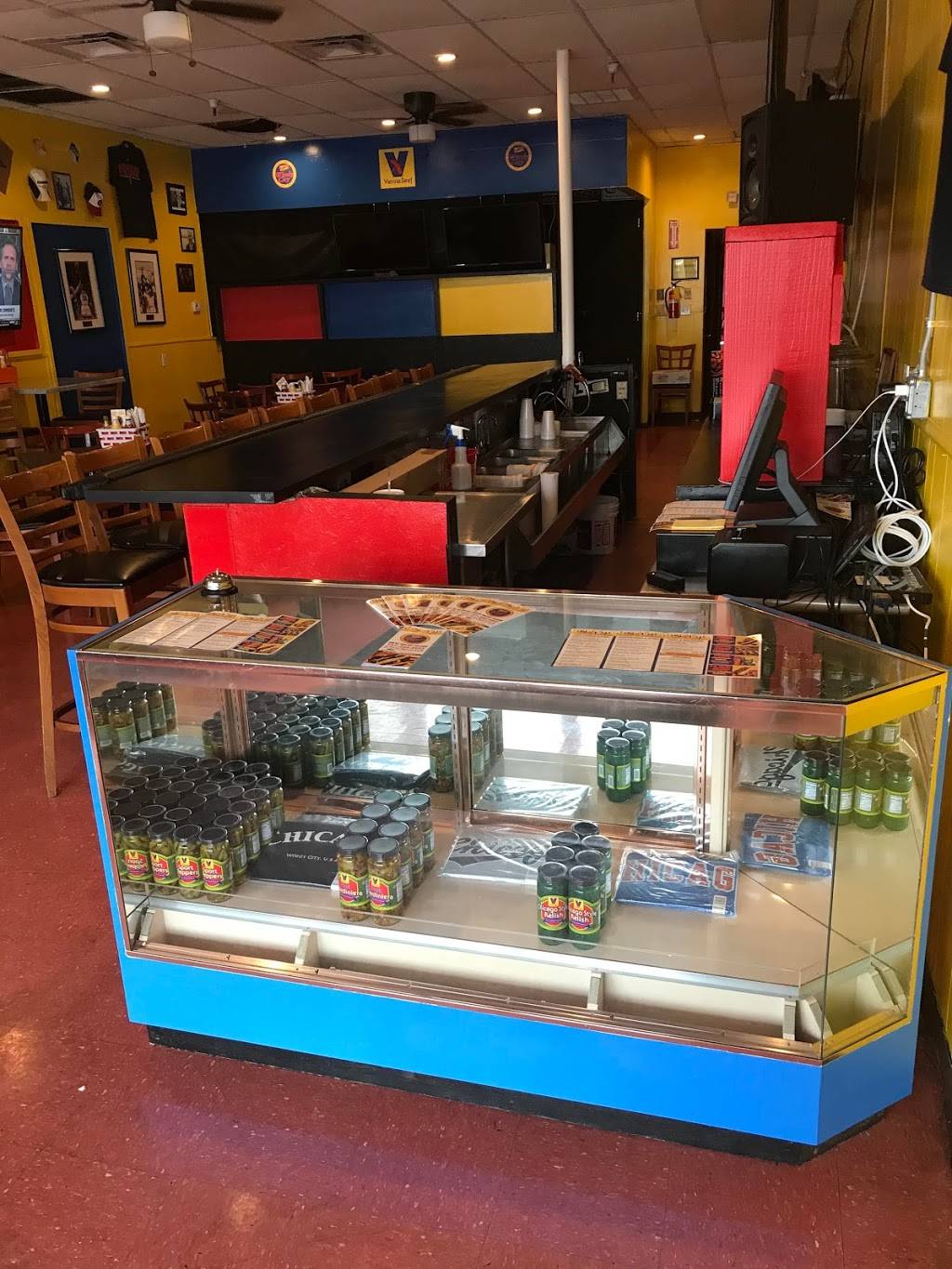 Windy City Dogz | restaurant | 5643 Park St N, St. Petersburg, FL 33709, USA | 7273509993 OR +1 727-350-9993