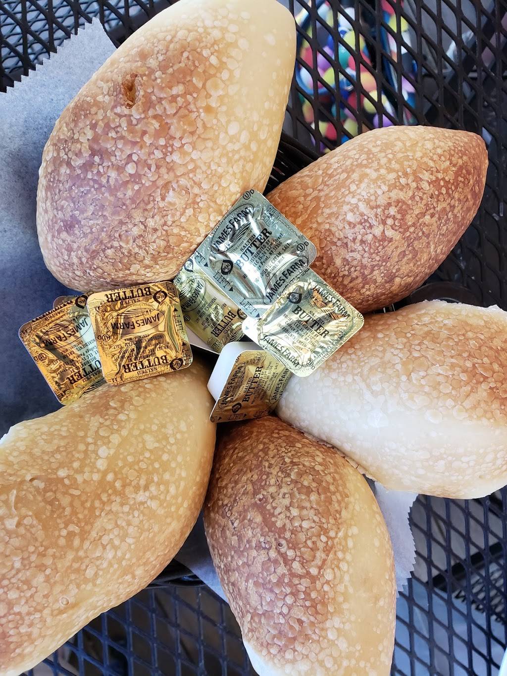 Corner Cafe & Bakery | restaurant | 3718 Riverdale Ave, Bronx, NY 10463, USA | 7186012861 OR +1 718-601-2861