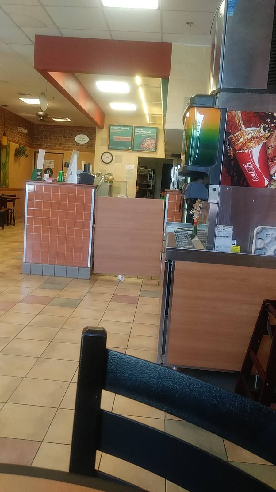 Subway Restaurants | restaurant | Piazza Rubino, 101 E Vineyard Ave Suite 131, Livermore, CA 94550, USA | 9254841444 OR +1 925-484-1444