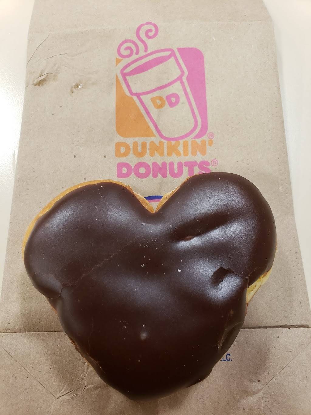 Dunkin | bakery | 18121 Coastal Hwy, Rehoboth Beach, DE 19971, USA | 3026458744 OR +1 302-645-8744