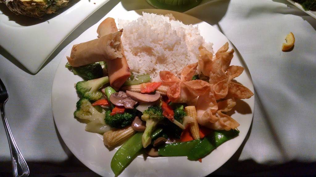 Bonsais Restaurant | restaurant | 2264 Candia Rd, Manchester, NH 03109, USA | 6036228788 OR +1 603-622-8788