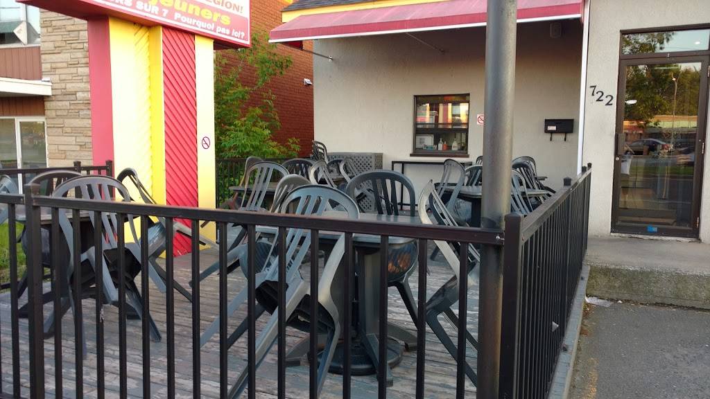 Cantine-O Max | restaurant | 722 Rue Principale, Granby, QC J2G 2Y4, Canada | 4507772522 OR +1 450-777-2522